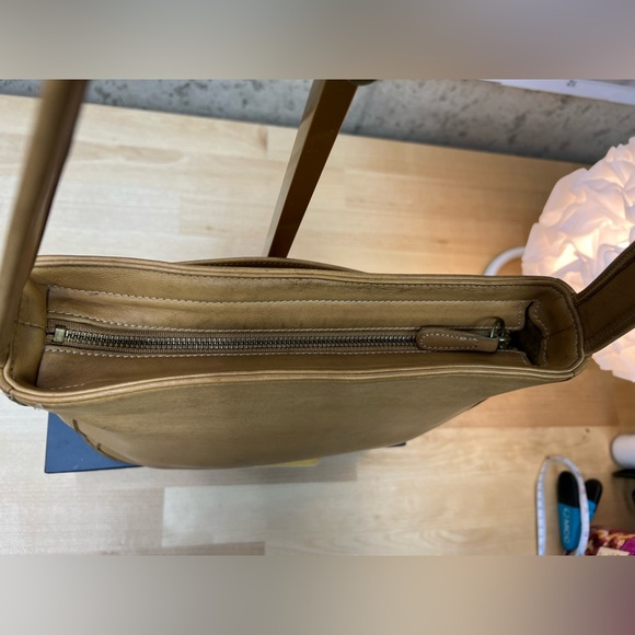 Coach vintage Bleecker Pocket Shoulder Bag Costa Rica 9310 Collectors favorite - Picture 5 of 15